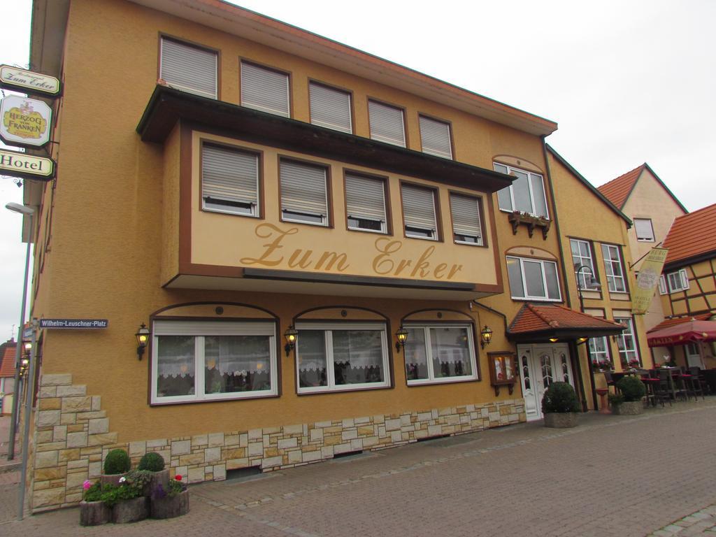 Hotel Zum Erker Trebur Exterior photo
